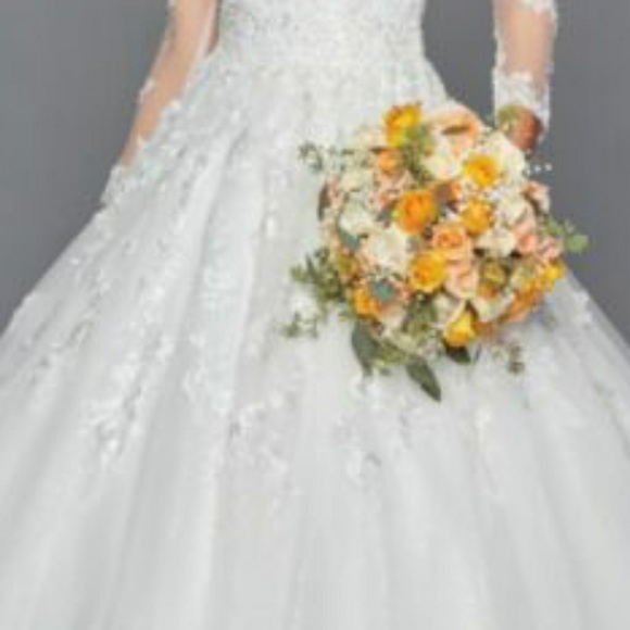 New ball gown bridal wedding dress - Picture 4 of 8